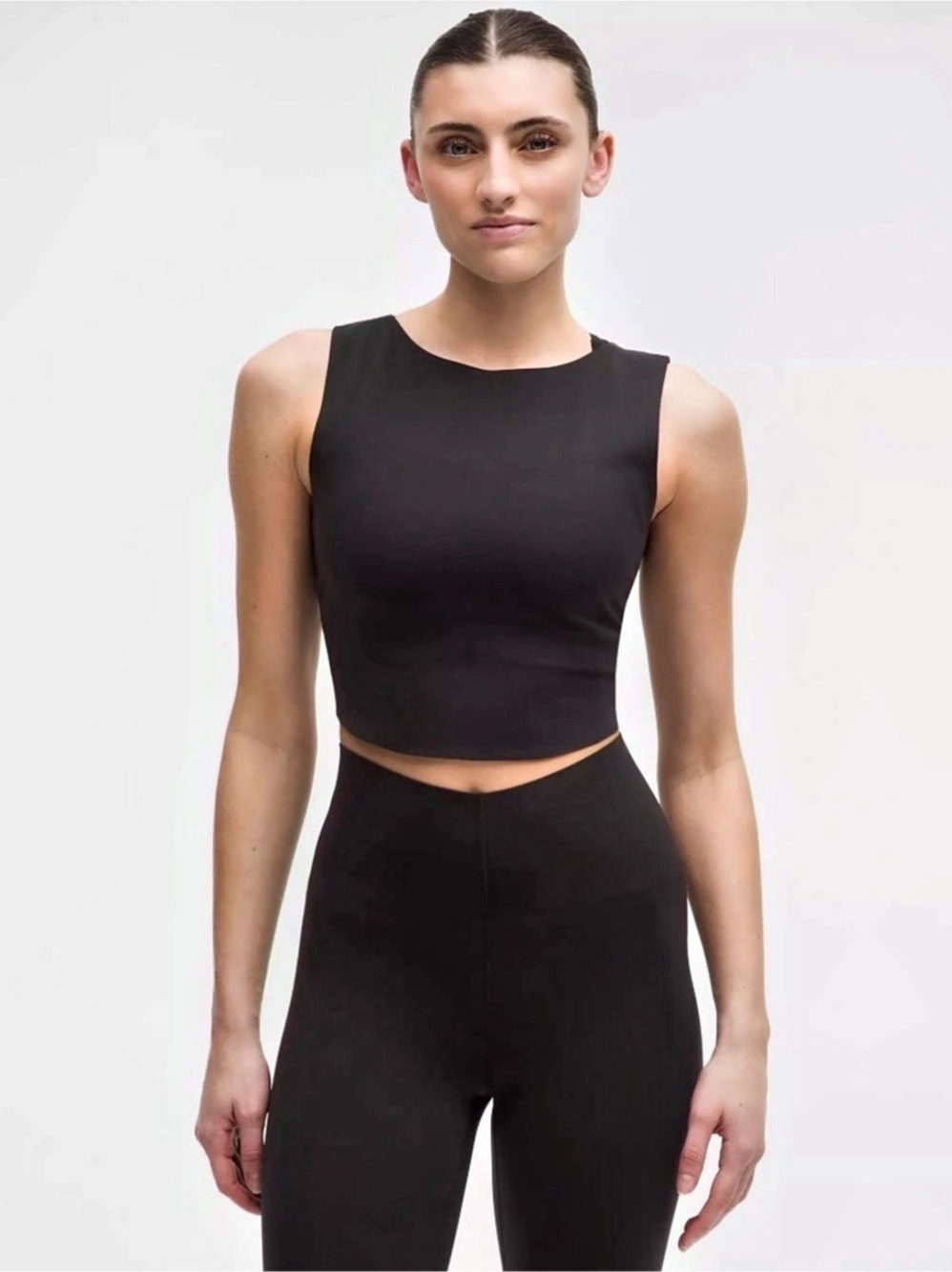 ✨Lululemon Camisole col haut lululemon Glow Up™ Glow Up Black Crop Top Size 2